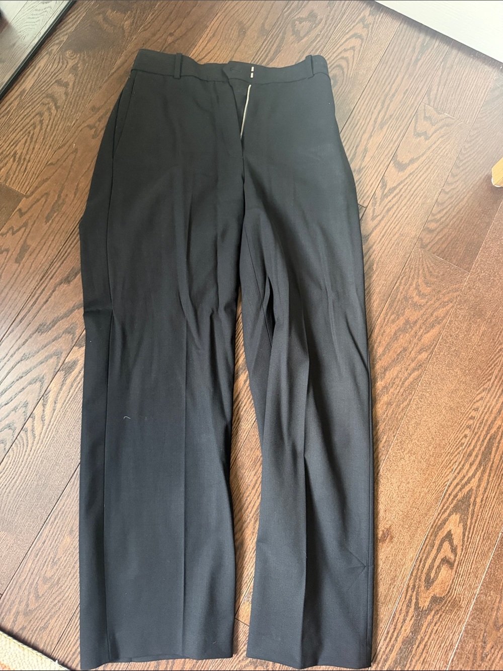 Aritizia Babaton Agency Pant Dress Pants - size 4, Black